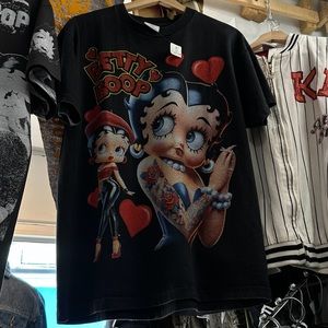 Meet your Posher, Athena’s